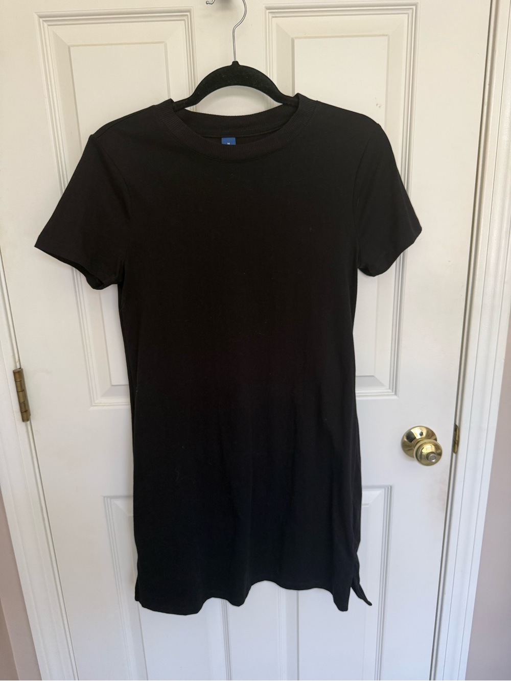 Old Navy black Crewneck Tee Dress